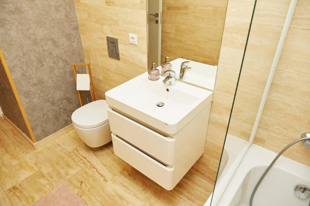 Vernescu Luxury Residence 2 Bucarest Extérieur photo